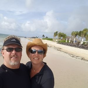 Meet your Posher, Gena